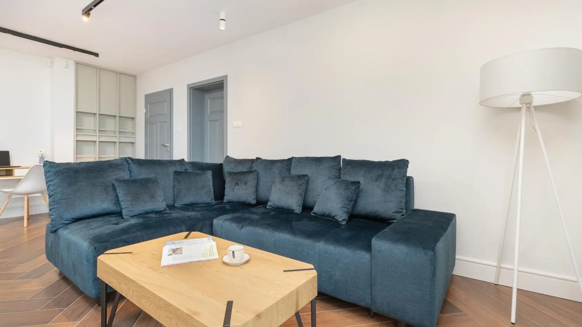 Exceptional Apartment With Charming Garden And Parking By Noclegi Renters Danzig